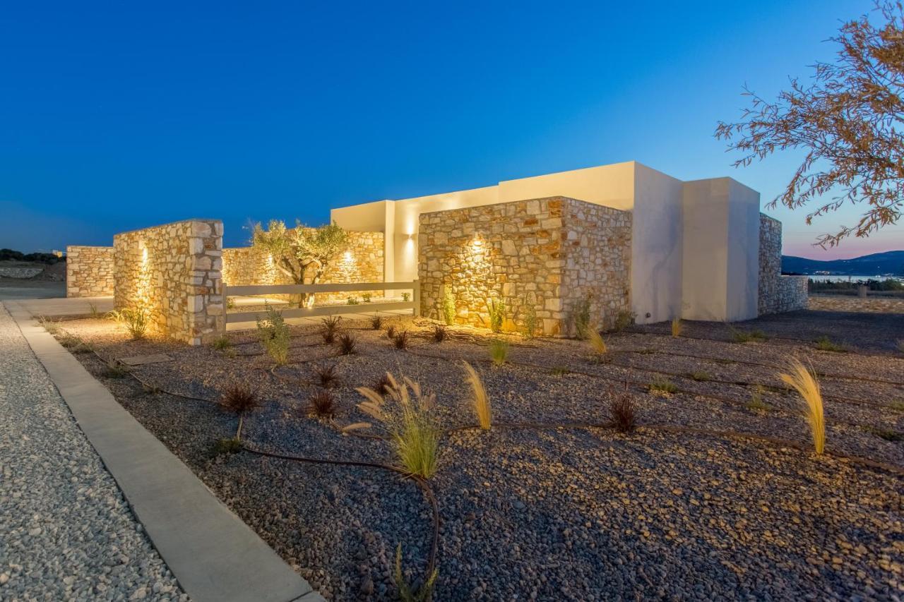 T7 Luxury Villas Paros 외부 사진